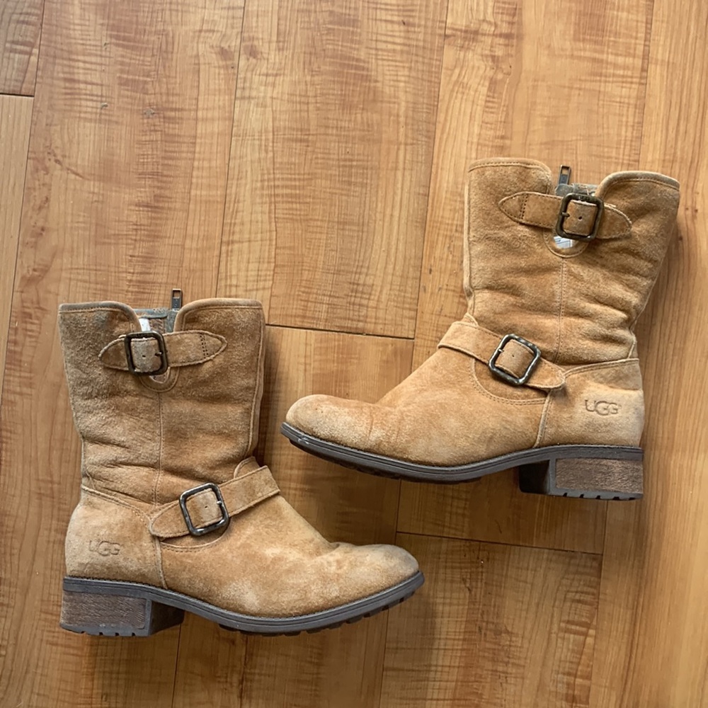 Woman’s Chestnut brown sheepskin lining UGG Boots Size 7 - Picture 3 of 9